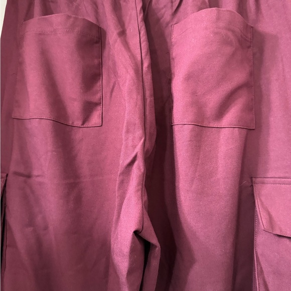 Zenana Outfitters Women’s Maroon Cargo Pants - size Large *NWOT - Picture 6 of 7